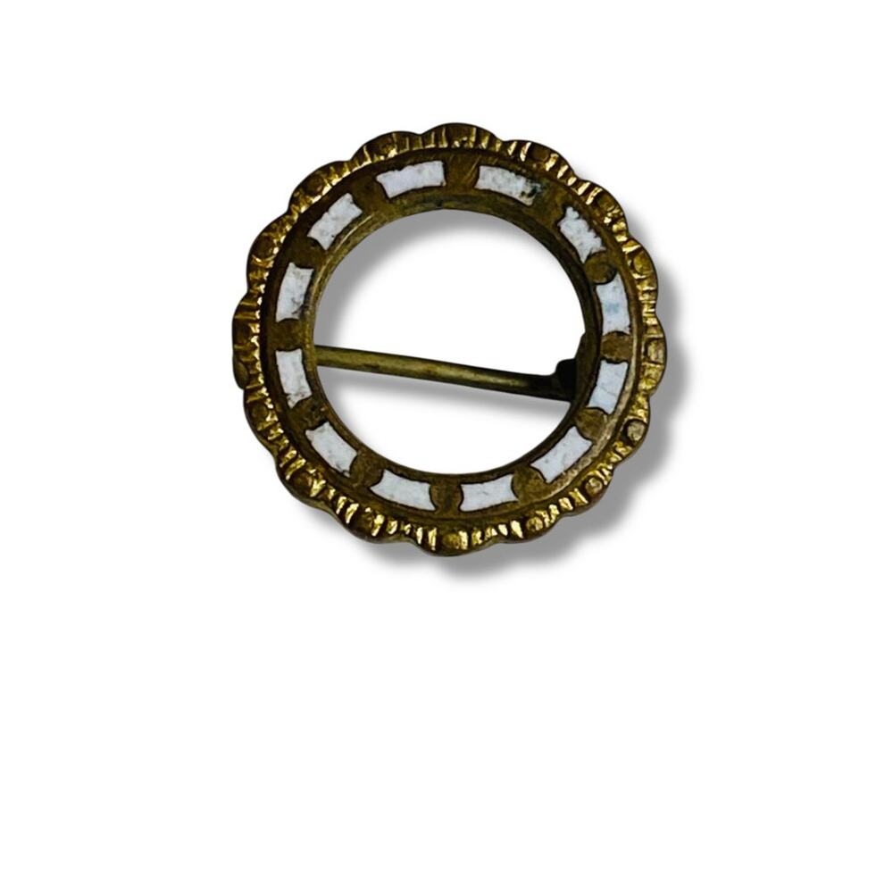 Vintage Goldtone White Circle Pin‎ Brooch Small .5"